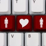 Online Dating Success Stories: Real-Life Examples of Love in the Digital Age